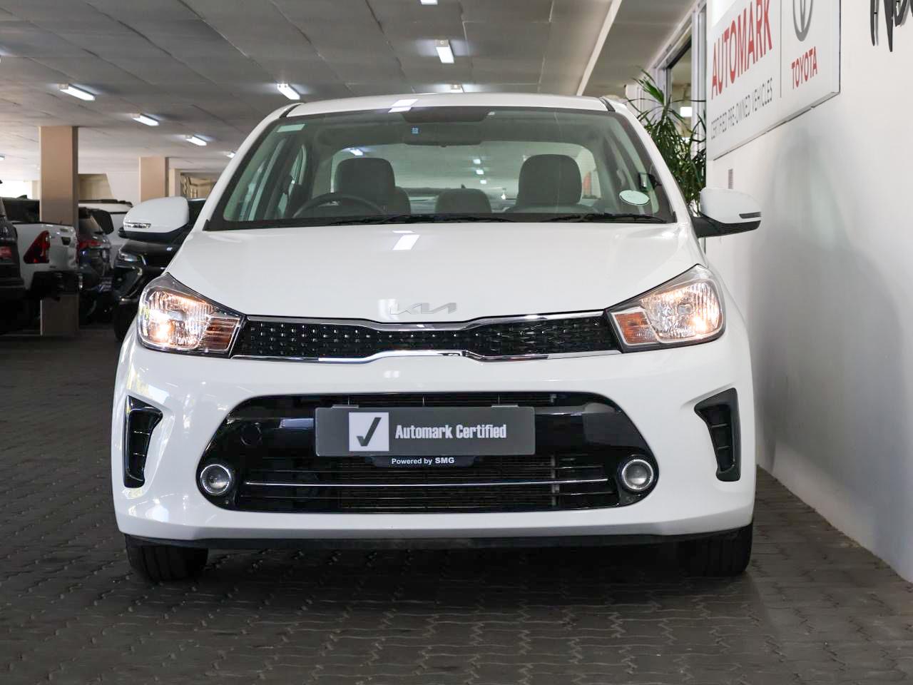 Kia Pegas 1.4 EX Auto SMG Toyota Cresta