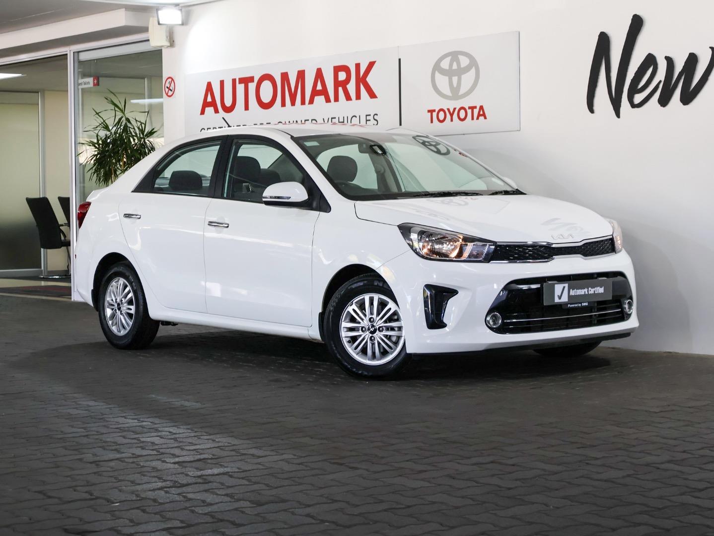 Kia Pegas 1.4 EX Auto SMG Toyota Cresta