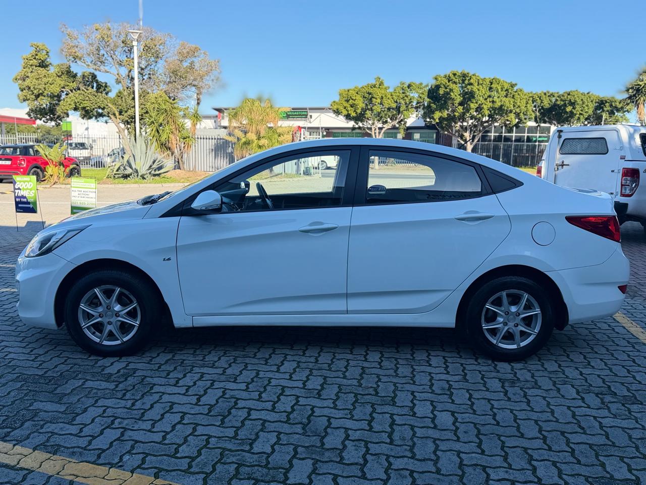 Hyundai Accent 1.6 GLS High-Spec Cubbi Cape Town