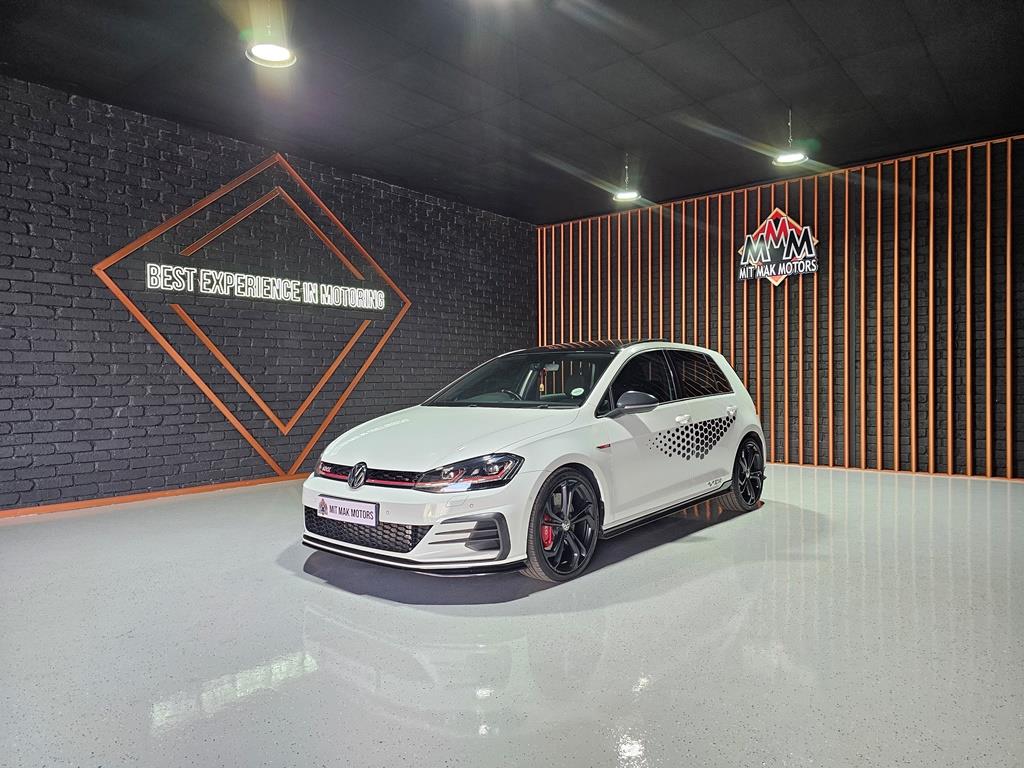 2020 Volkswagen Golf GTI TCR