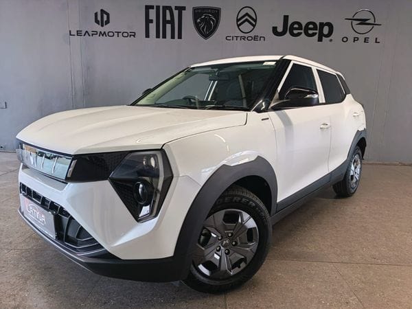Mahindra XUV 3XO 1.2T MX2 Manual Platina Motor Group