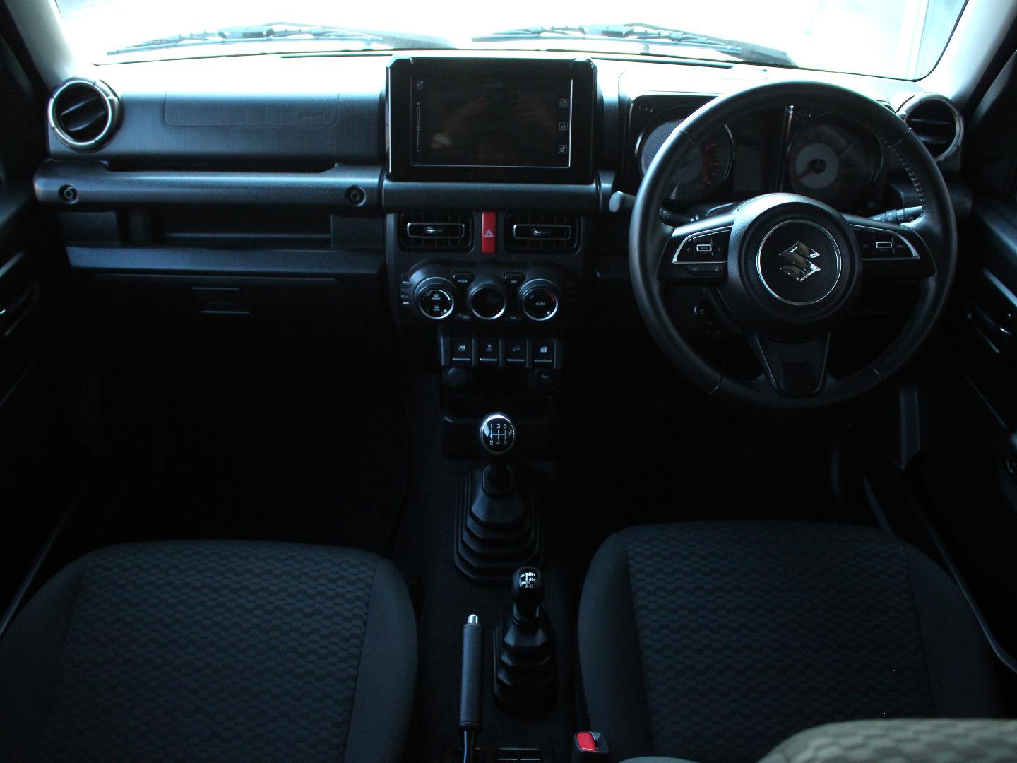 Suzuki Jimny 1.5 GLX AllGrip Authentique Autos