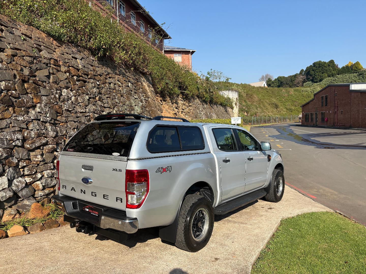 Ford Ranger 2.2TDCi Double Cab 4x4 XLS Car Solutions