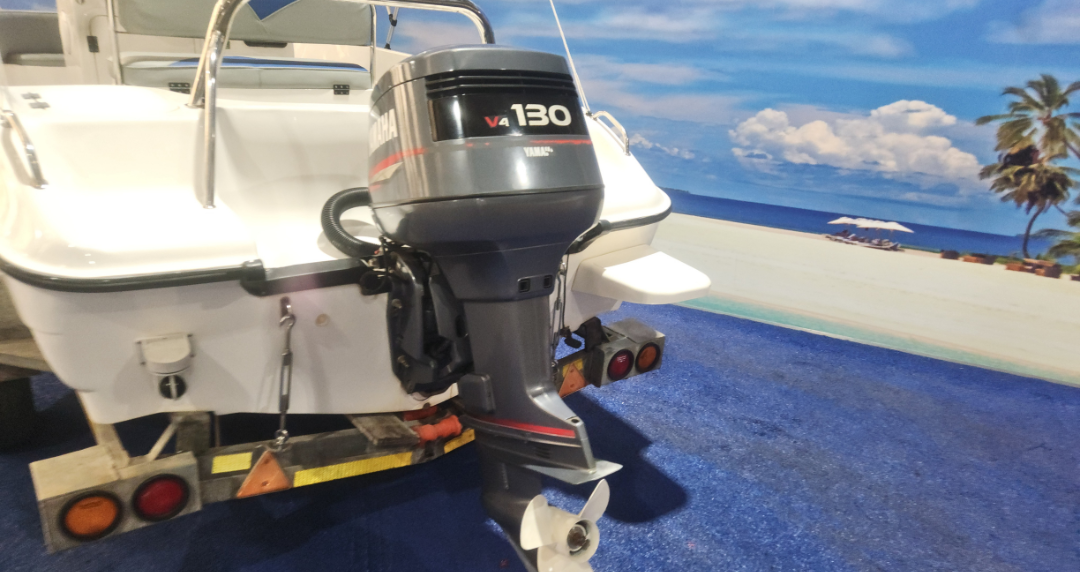 Explorer 510 Centre Console - 130HP Yamaha 2-Stroke (2007, 47 Hrs) on Galvanized Breakneck Trailer Natal Power Boats