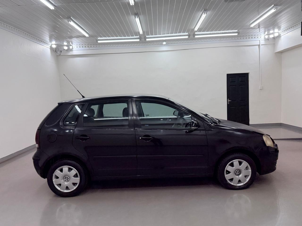 Volkswagen Polo 1.4 Trendline Auto Addicts