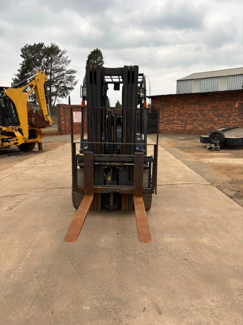 Doosan D30G Rokon Truck and Plant Sales