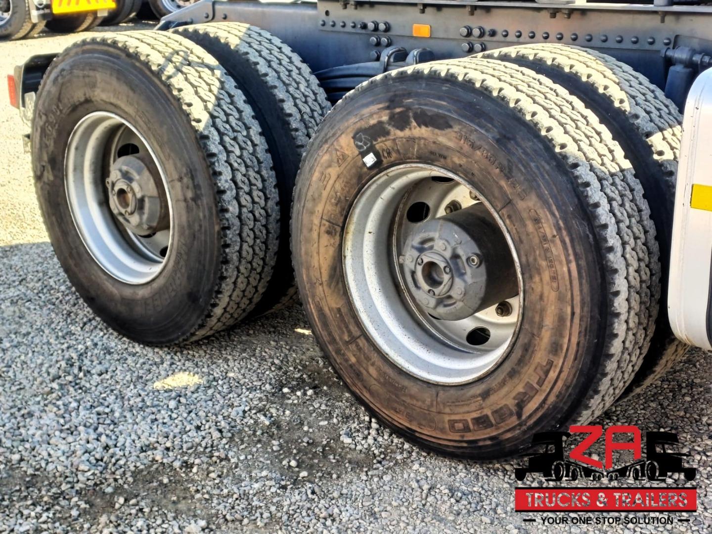 Scania R560 Za Trucks and Trailers