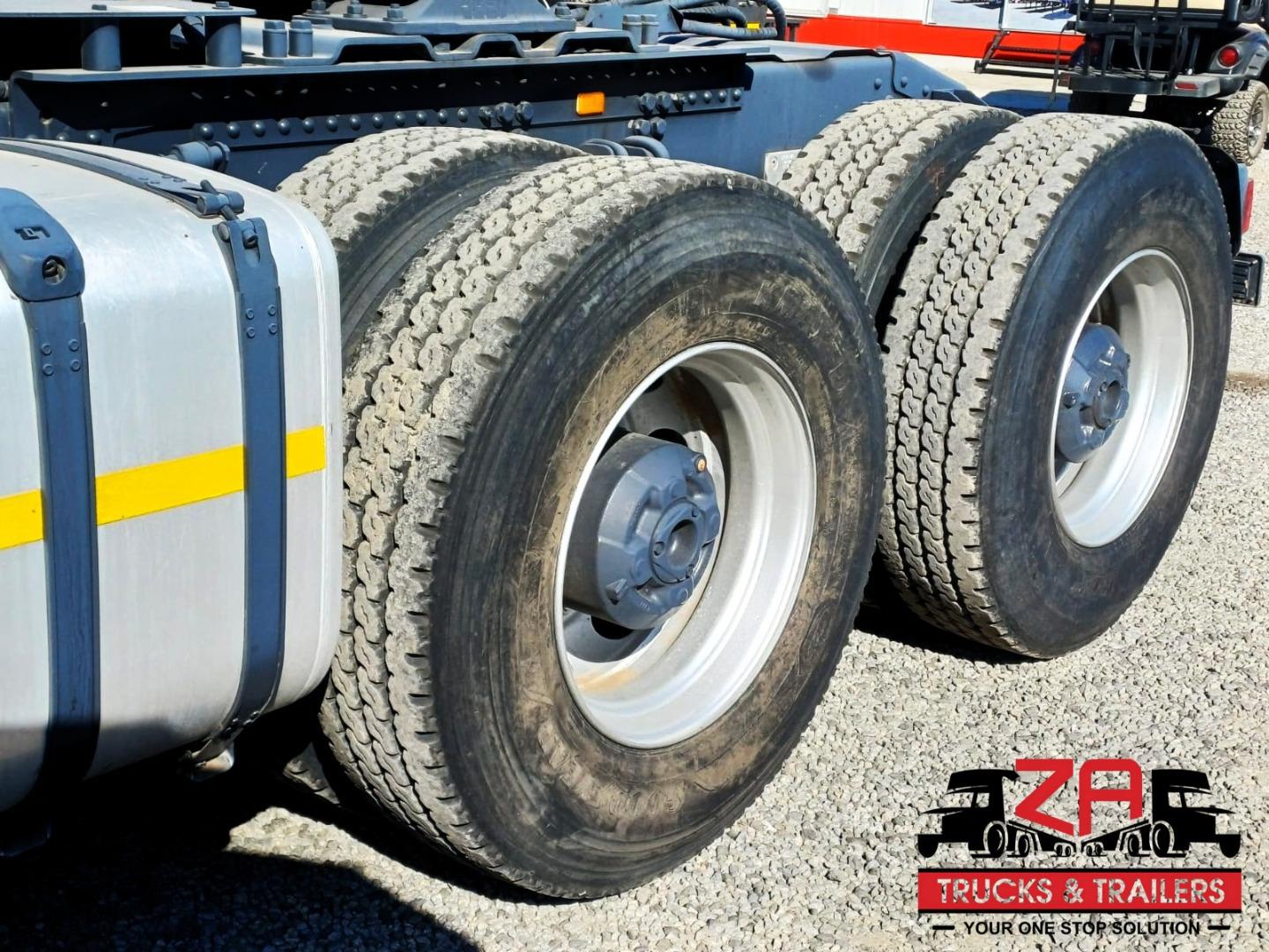Scania R560 Za Trucks and Trailers
