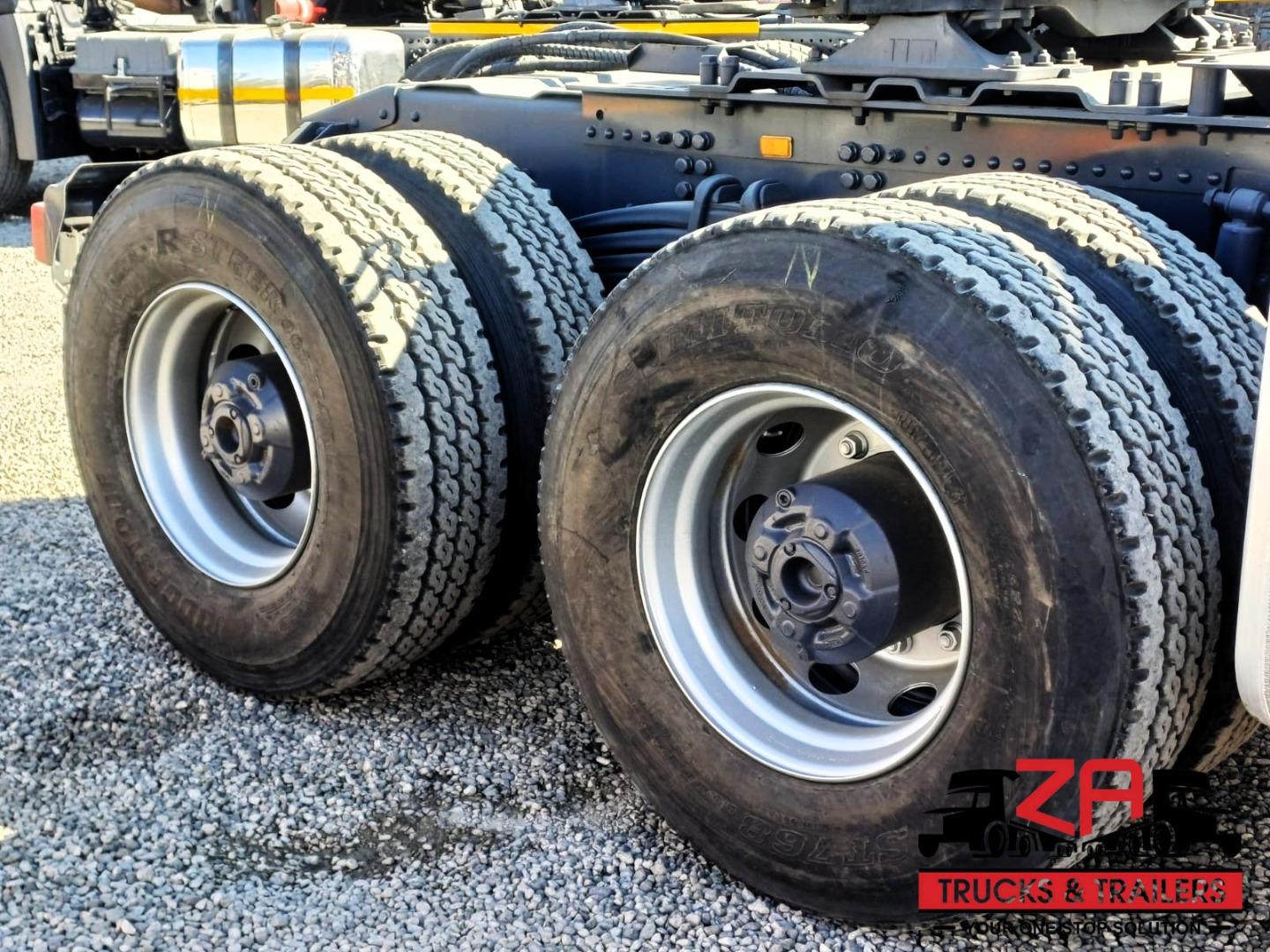Scania R560 Za Trucks and Trailers