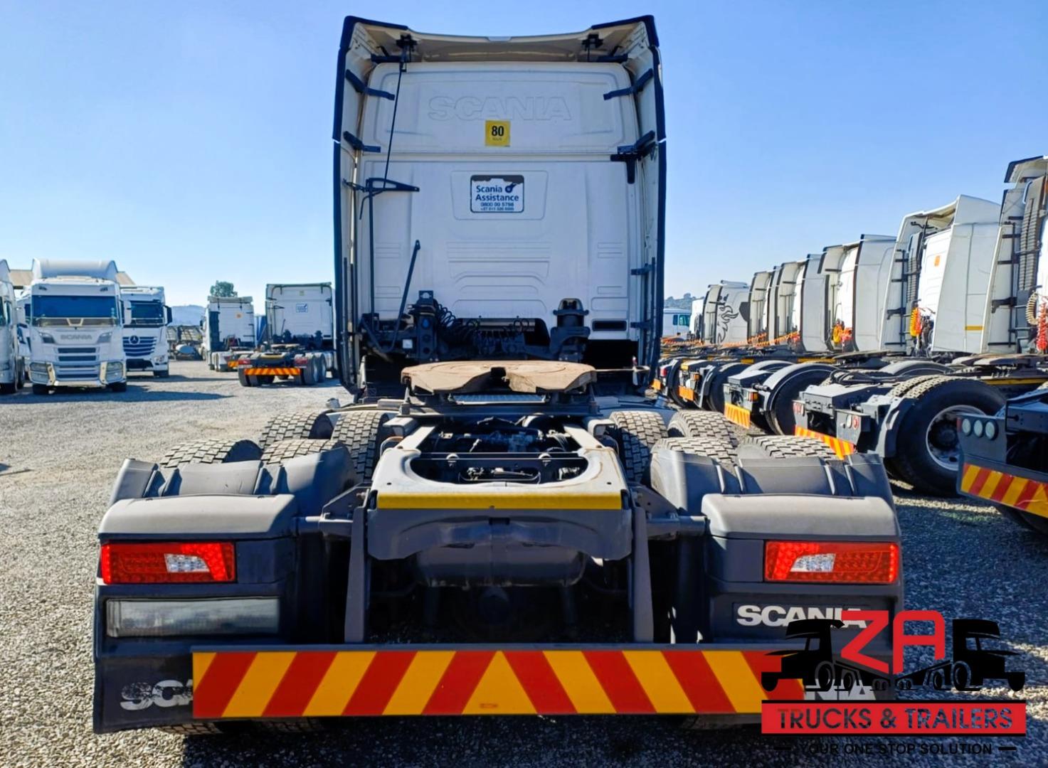 Scania R560 Za Trucks and Trailers