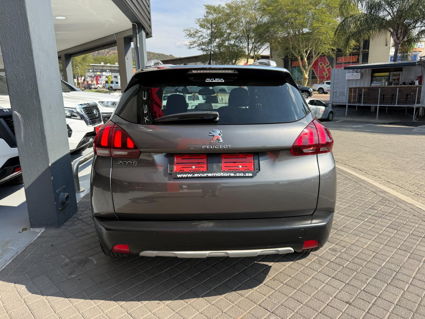 Peugeot 2008 1.2T Allure Auto Avura Executive Auto