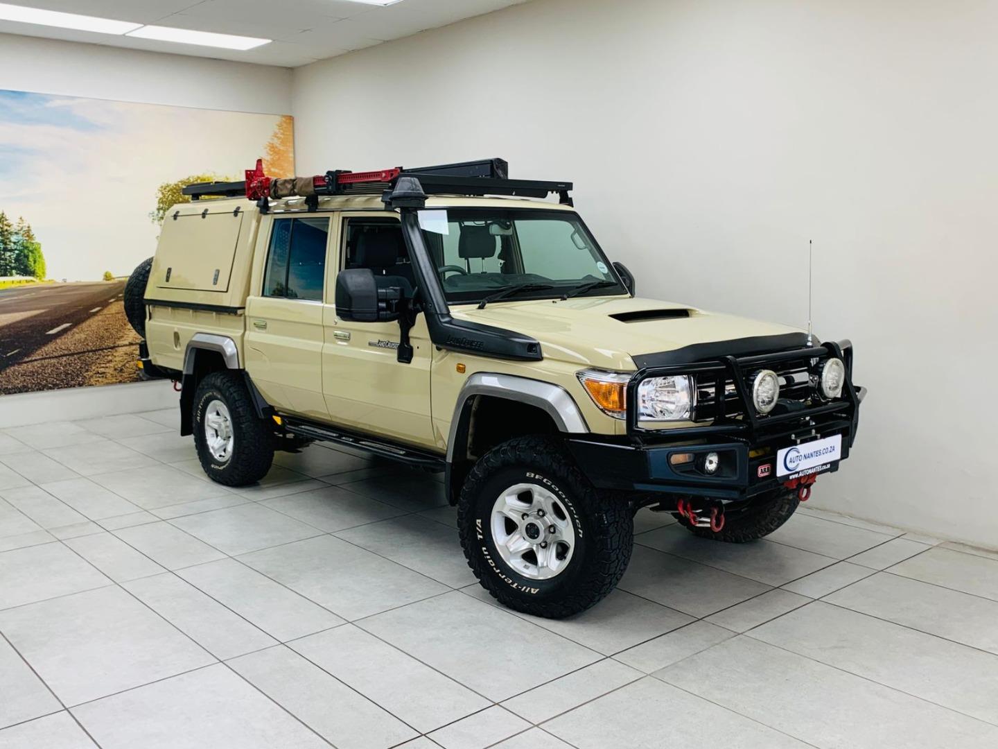 Premium ModelCar　その② Toyota Land Cruiser 79 4.5D-4D LX V8 Double Cab for sale in Paarl