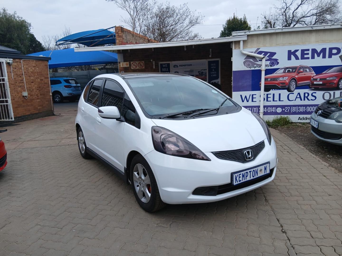Honda Jazz 1.5 Kempton Motors
