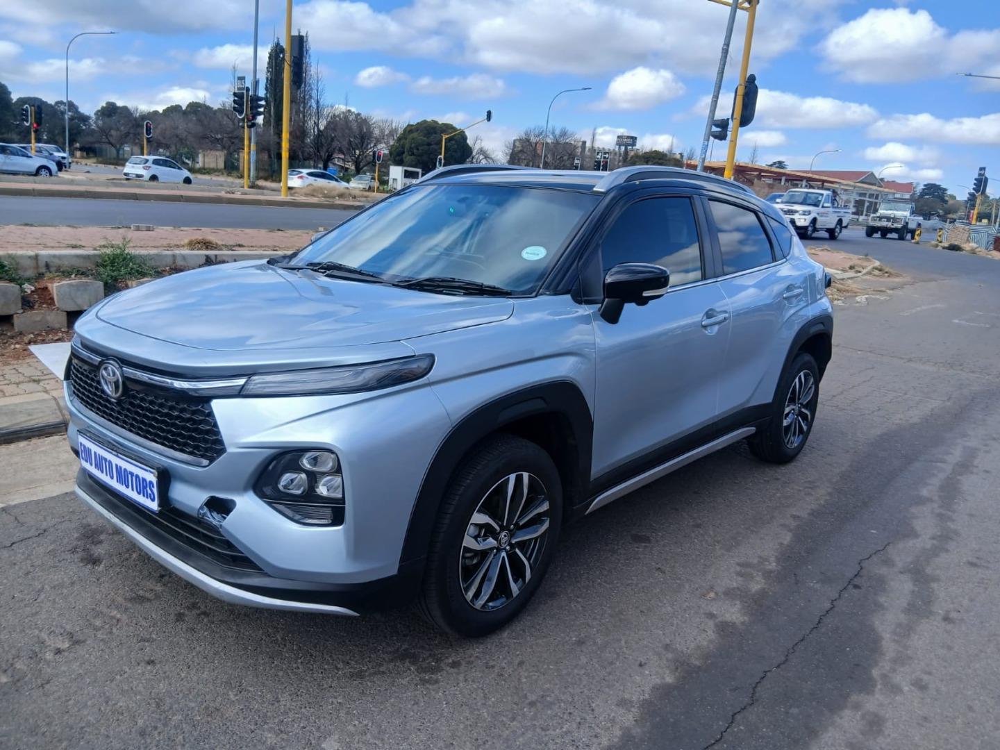 2025 Toyota Starlet Cross 1.5 XR Auto