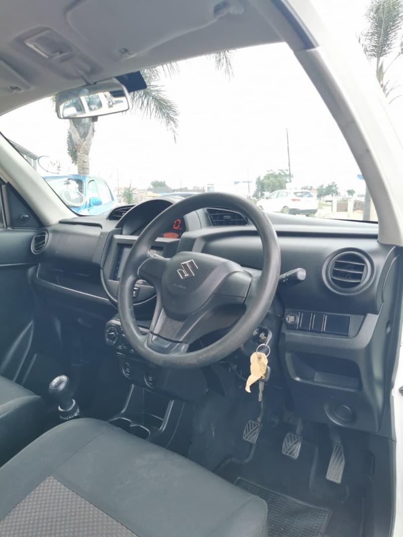 Suzuki S-Presso 1.0 GL Salaamat Motors