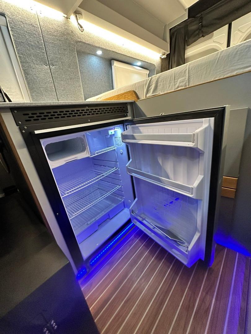 Mercedes-Benz Sprinter 319 2.0 CDI SELECT AWD Namaqua Garage