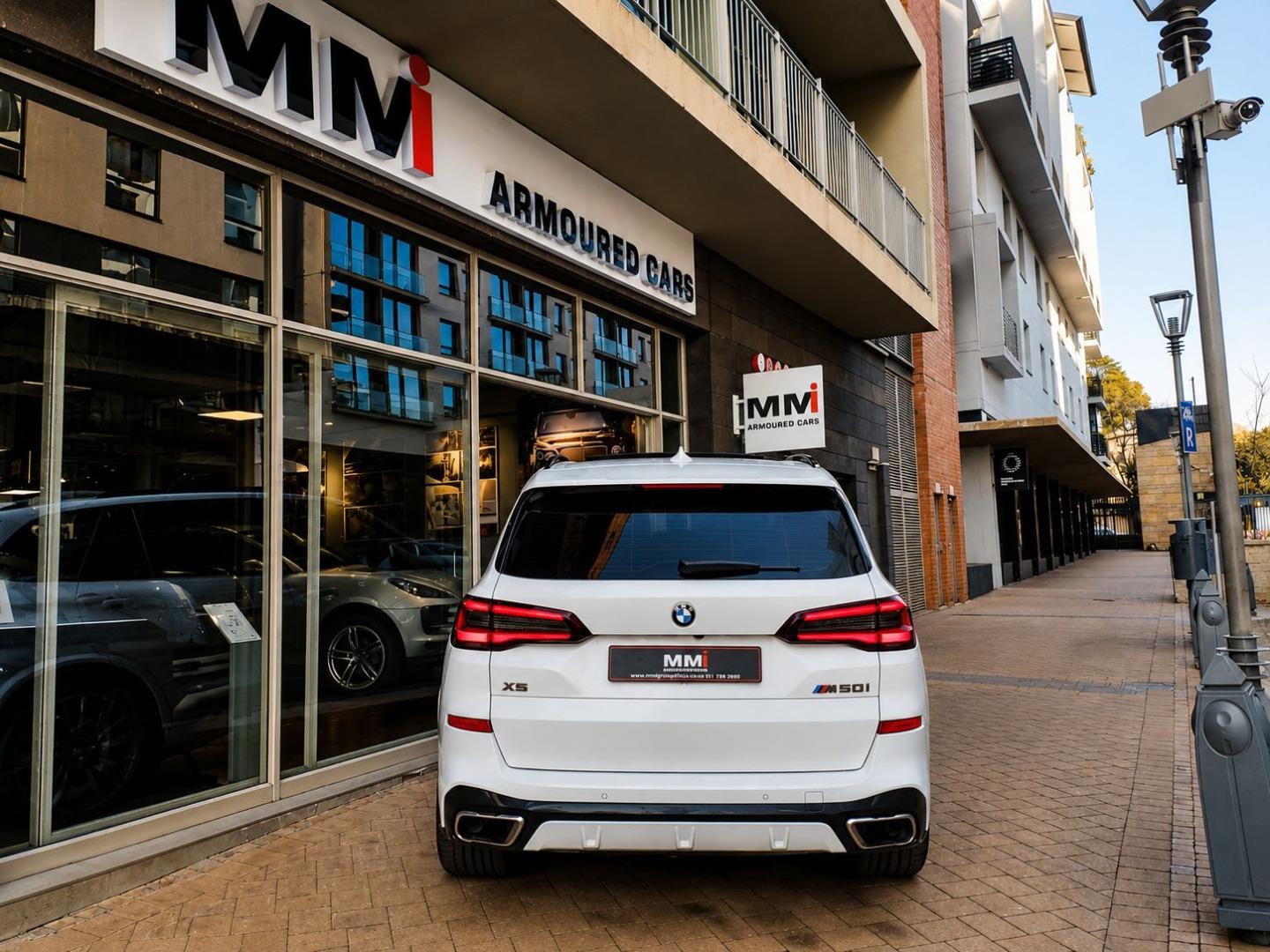 2022 BMW X5 M50i image 3