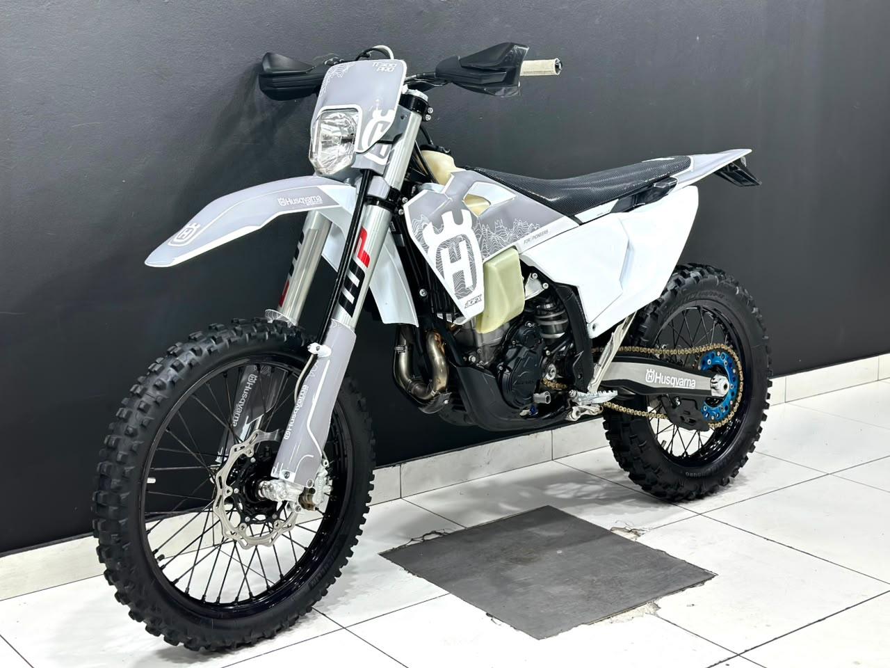 Husqvarna FE 300 Pro ENDURO Bikeshop Rivonia
