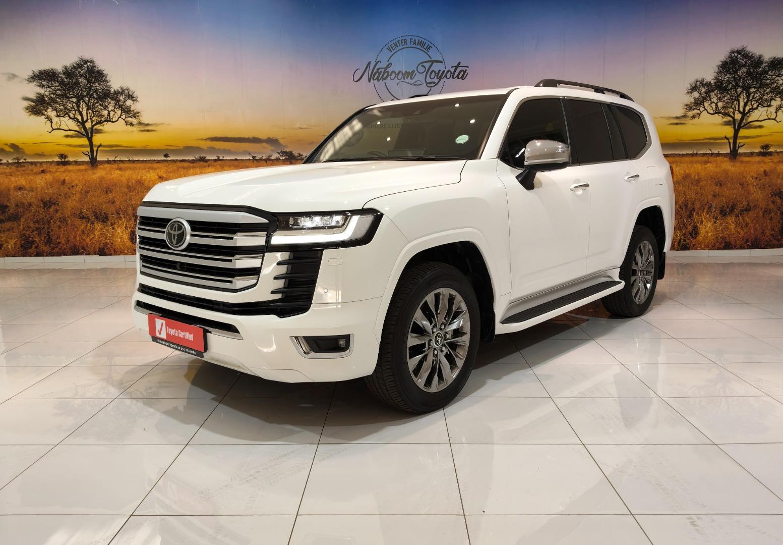 Toyota Land Cruiser 300 3.3D ZX Naboom Toyota