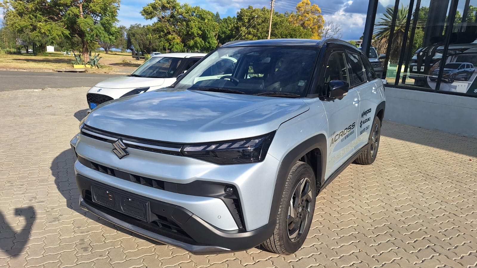 Suzuki Across 1.5 GLX Karoo Ford