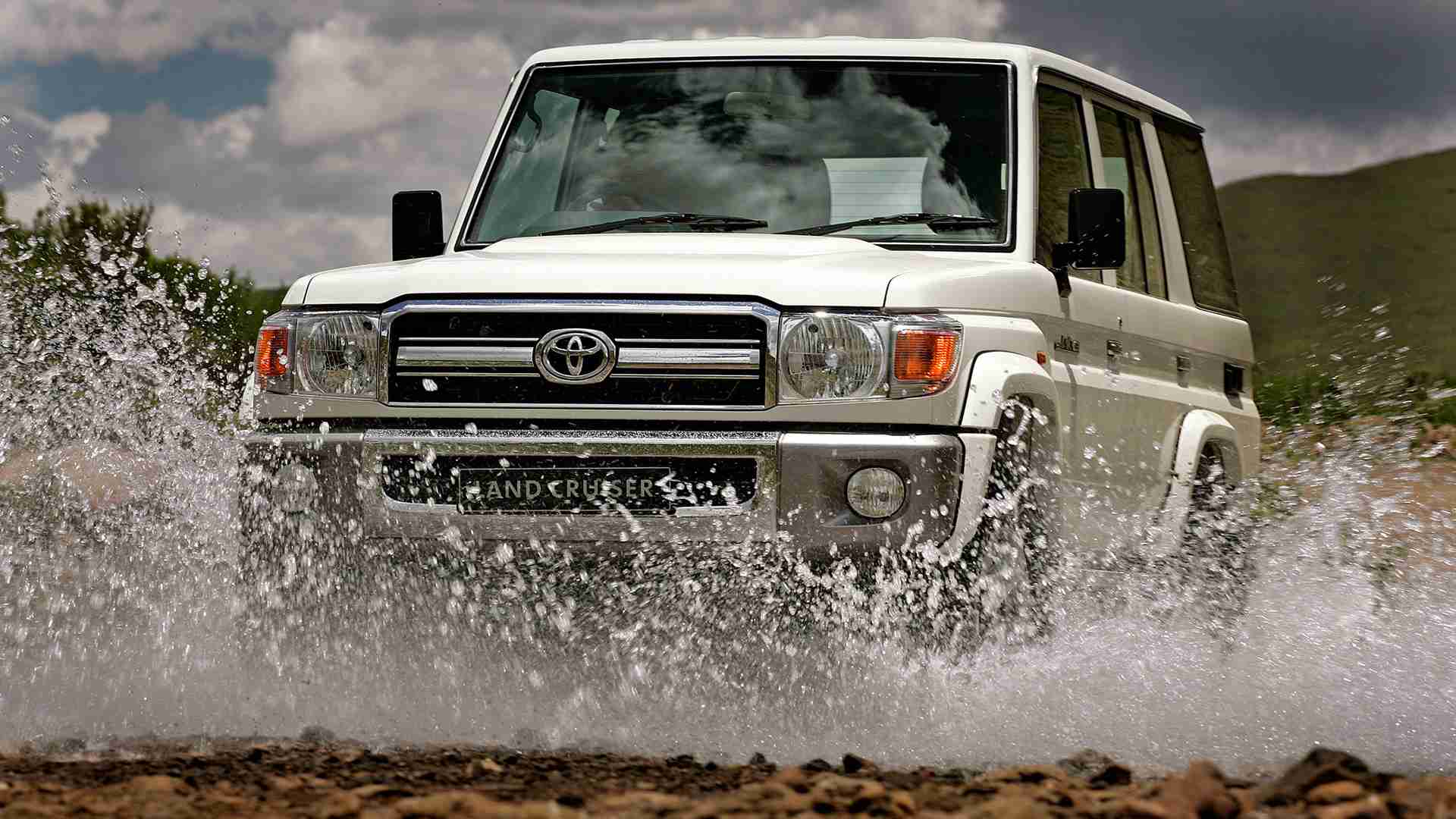 Toyota Land Cruiser 76