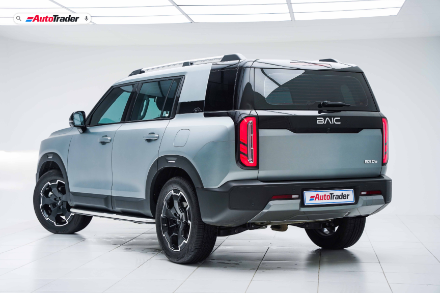 BAIC B30