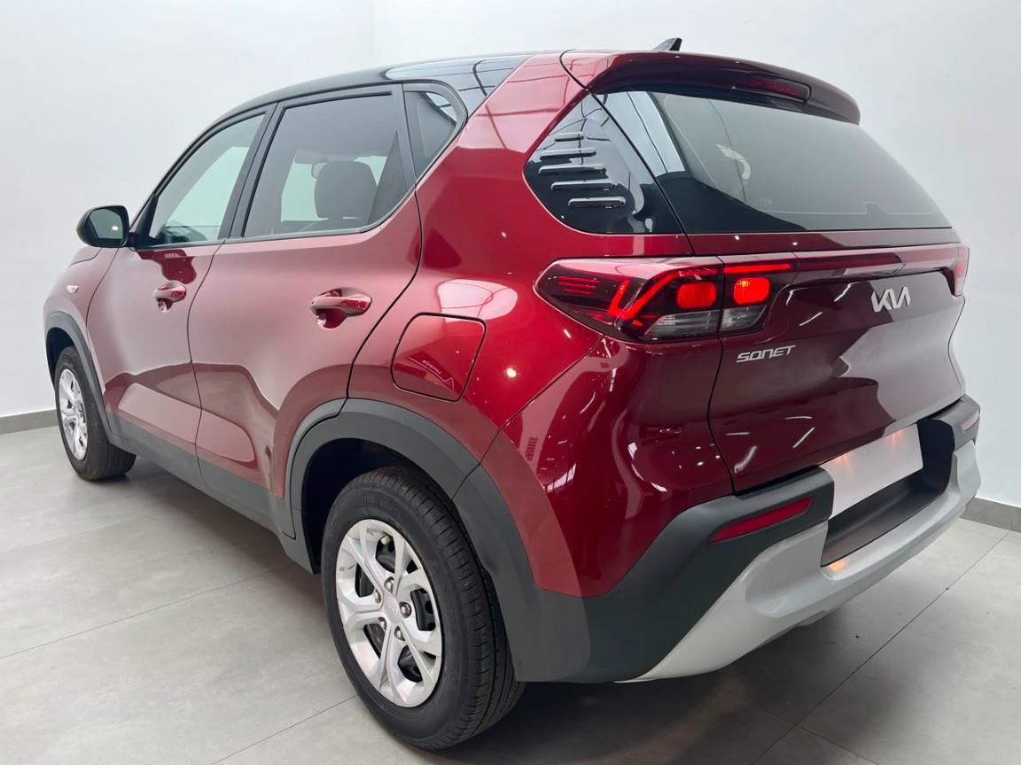 Kia Sonet 1.5 LX Auto Hyundai | GWM | Omoda Jaecoo | Lenasia