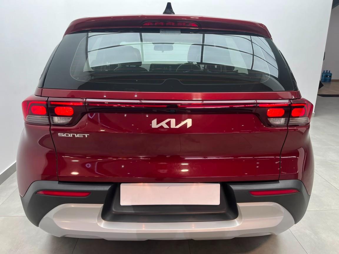Kia Sonet 1.5 LX Auto Hyundai | GWM | Omoda Jaecoo | Lenasia