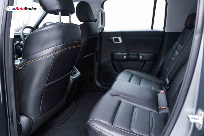 BAIC B30