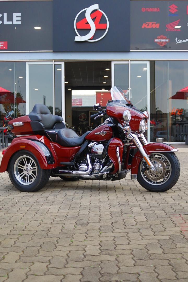 Harley-Davidson Tri Glide Ultra 114 Harley Davidson Gold Rand