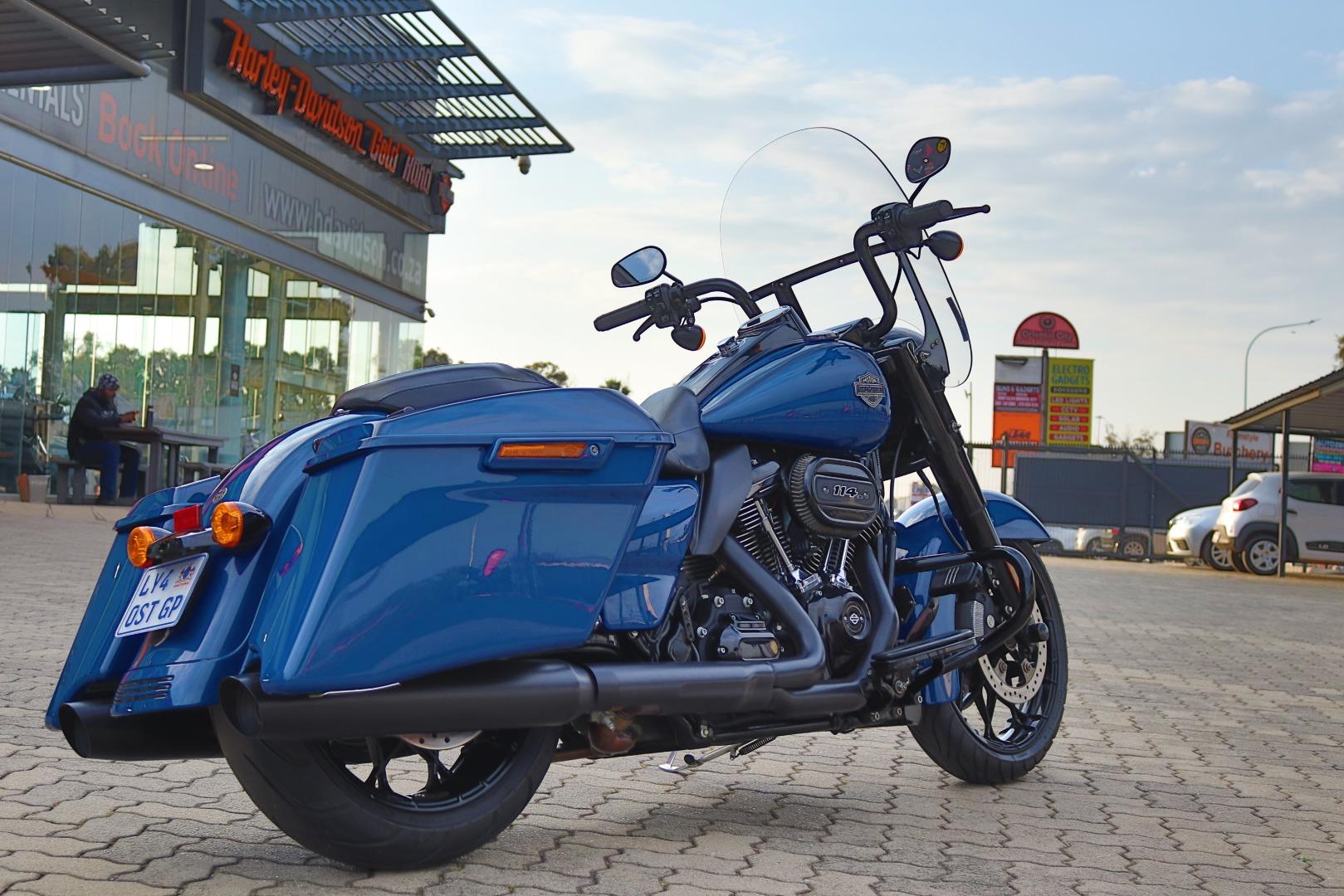 Harley-Davidson Road king Special 114 Harley Davidson Gold Rand