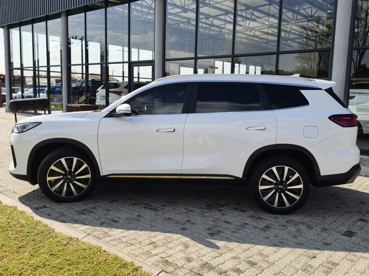 Chery Tiggo 8 1.5T CSH Plug-in Hybrid Apex Chery Alberton