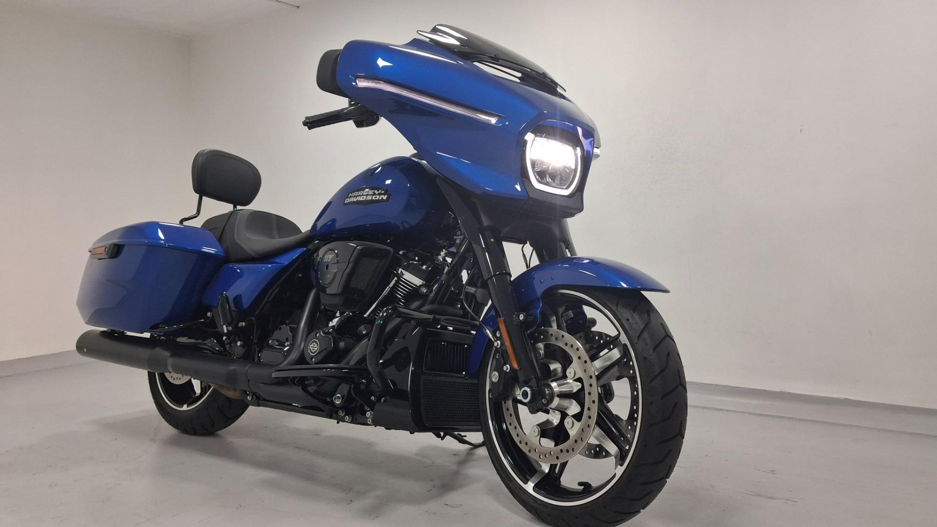 Harley-Davidson Street Glide 117cui Harley-davidson Mzansi