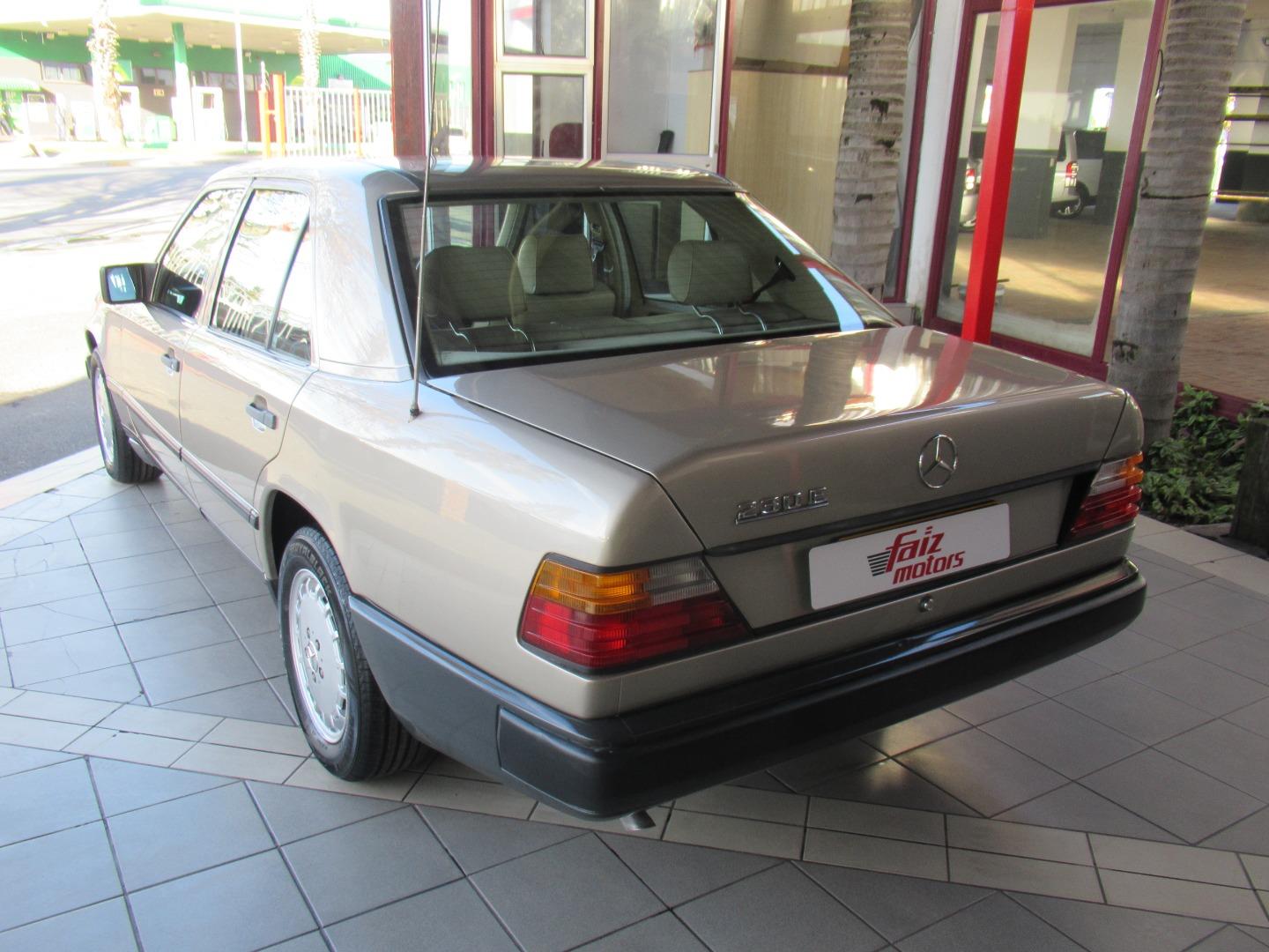 Mercedes-Benz E-Class 230E Auto Faiz Motors CC
