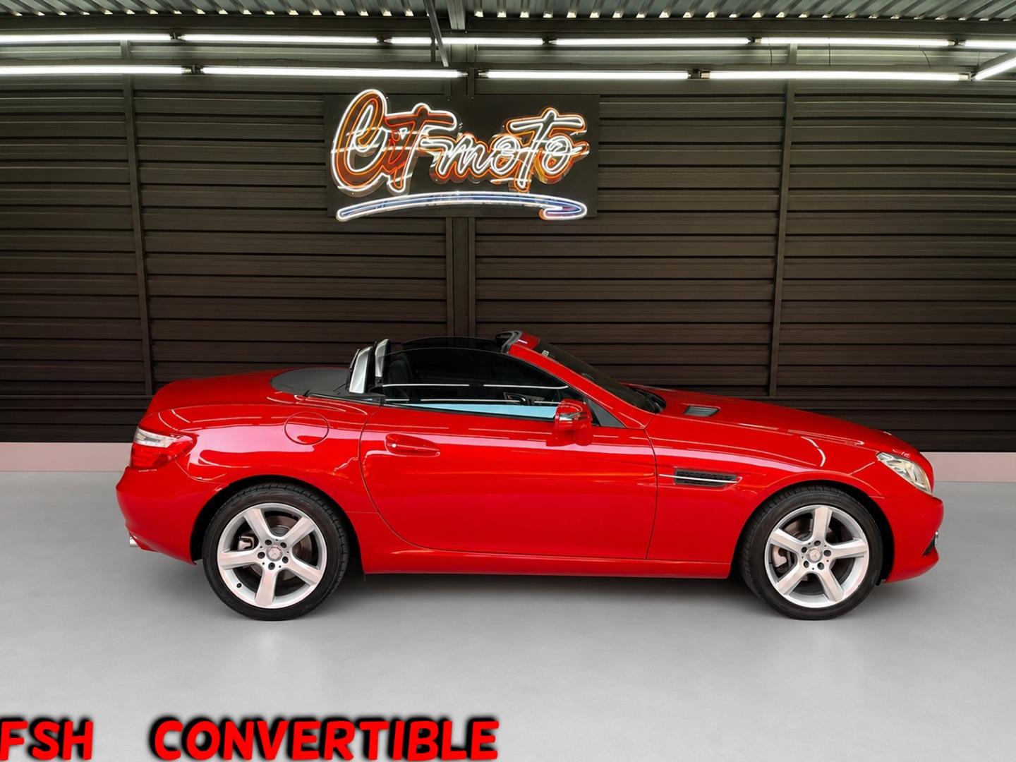 Mercedes-Benz SLK SLK200 Auto CITMoto