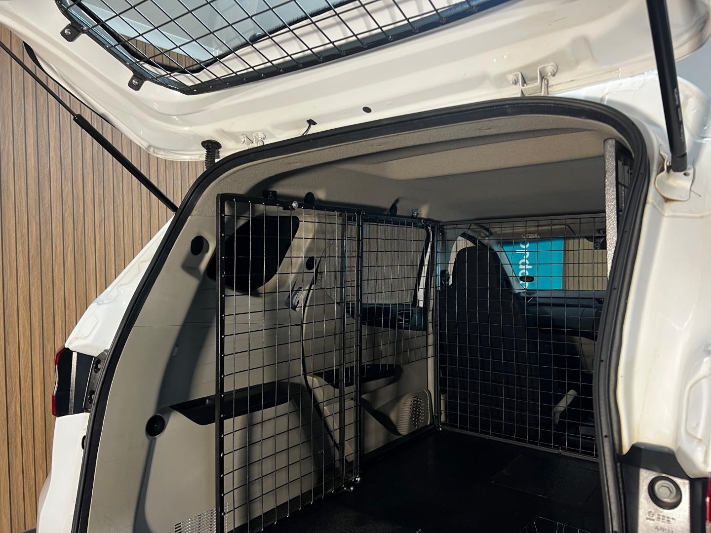 Renault Triber 1.0 Express Panel Van Onskoopjoukar
