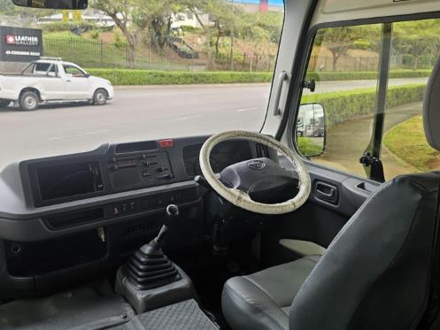 Toyota Coaster BUS United Truck Centre