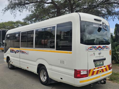 Toyota Coaster BUS United Truck Centre