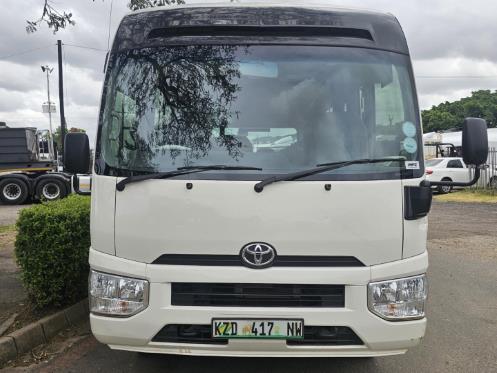 Toyota Coaster BUS United Truck Centre