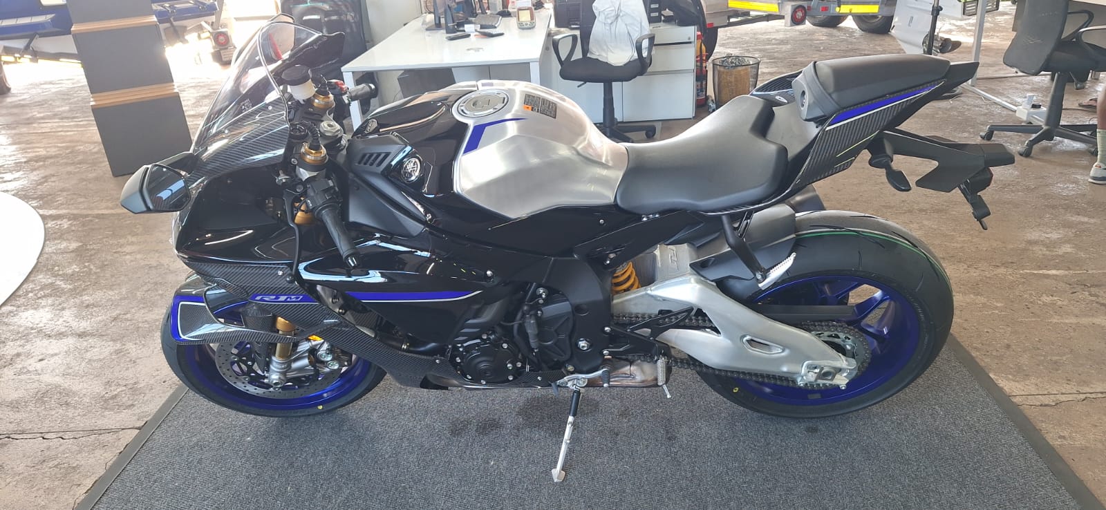 Yamaha R1M SMG Yamaha