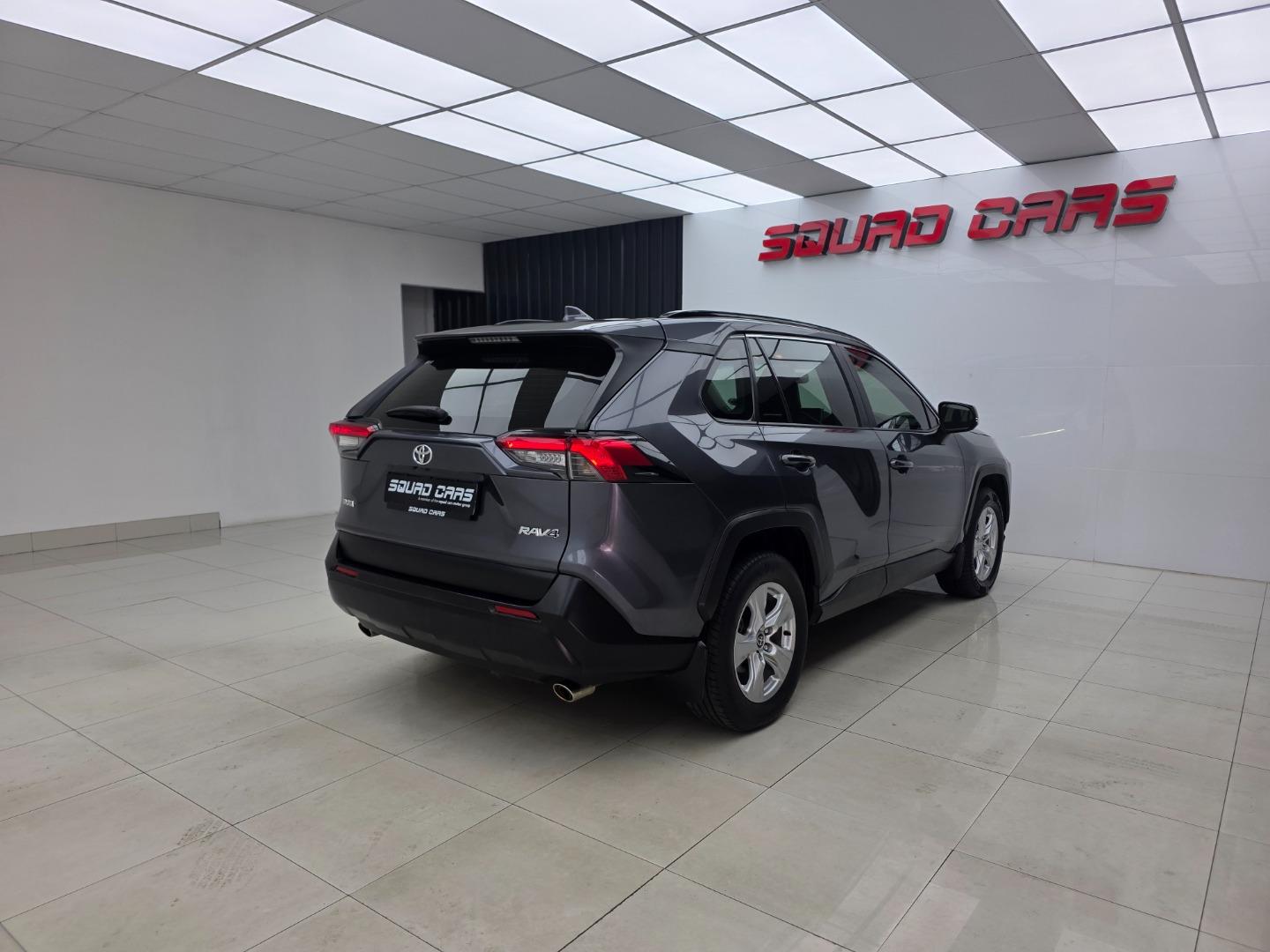 Toyota RAV4 2.0 GX Auto Squad Cars