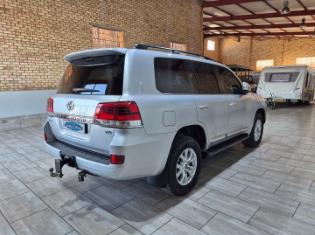 2020 Toyota Land Cruiser 200 4.5D-4D V8 VX-R for sale