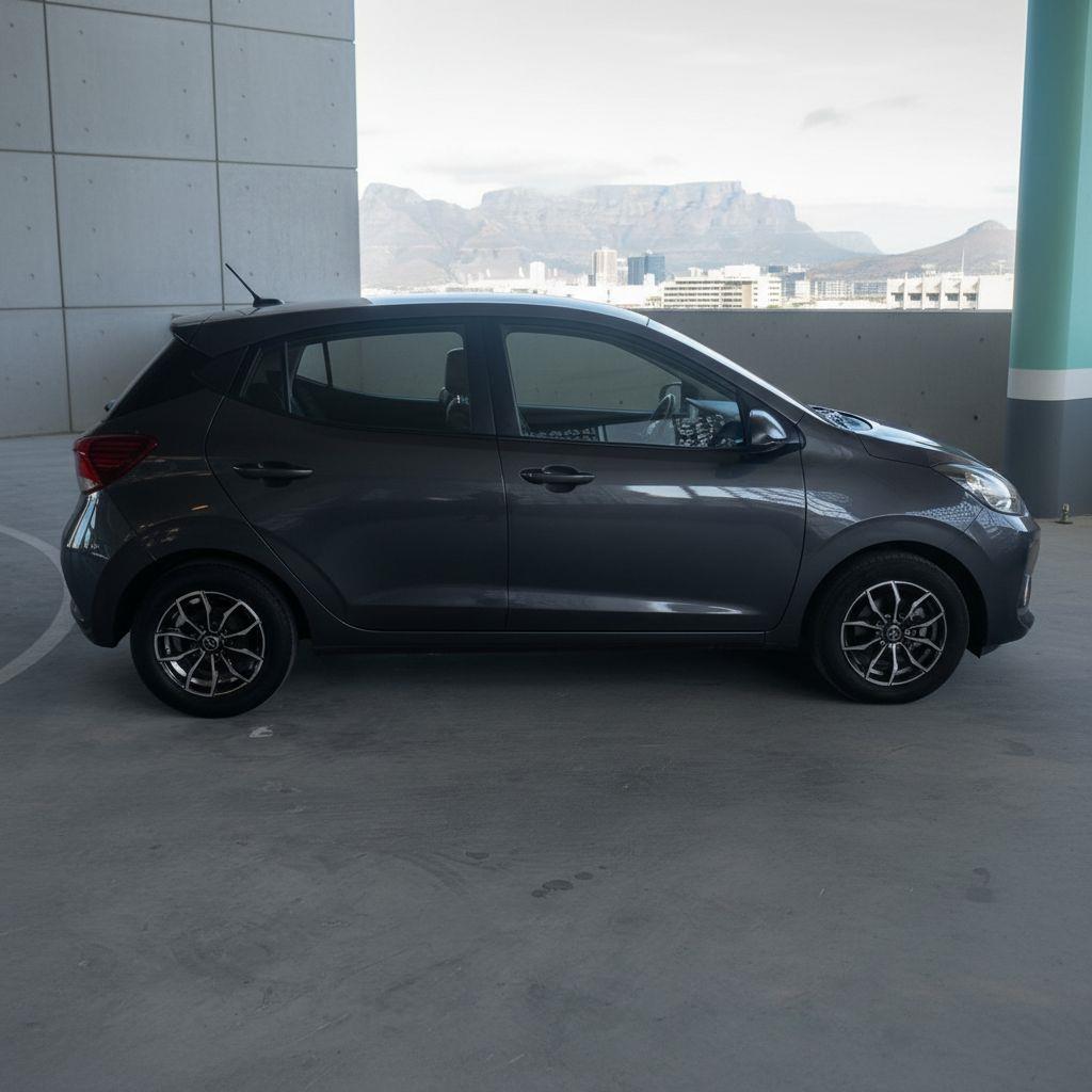 Hyundai Grand i10 1.0 Motion Hatch Manual Chery Century City Used