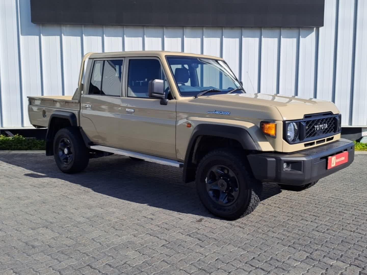Toyota Land Cruiser 79 2.8GD-6 Double Cab Rola Toyota Somerset West Used
