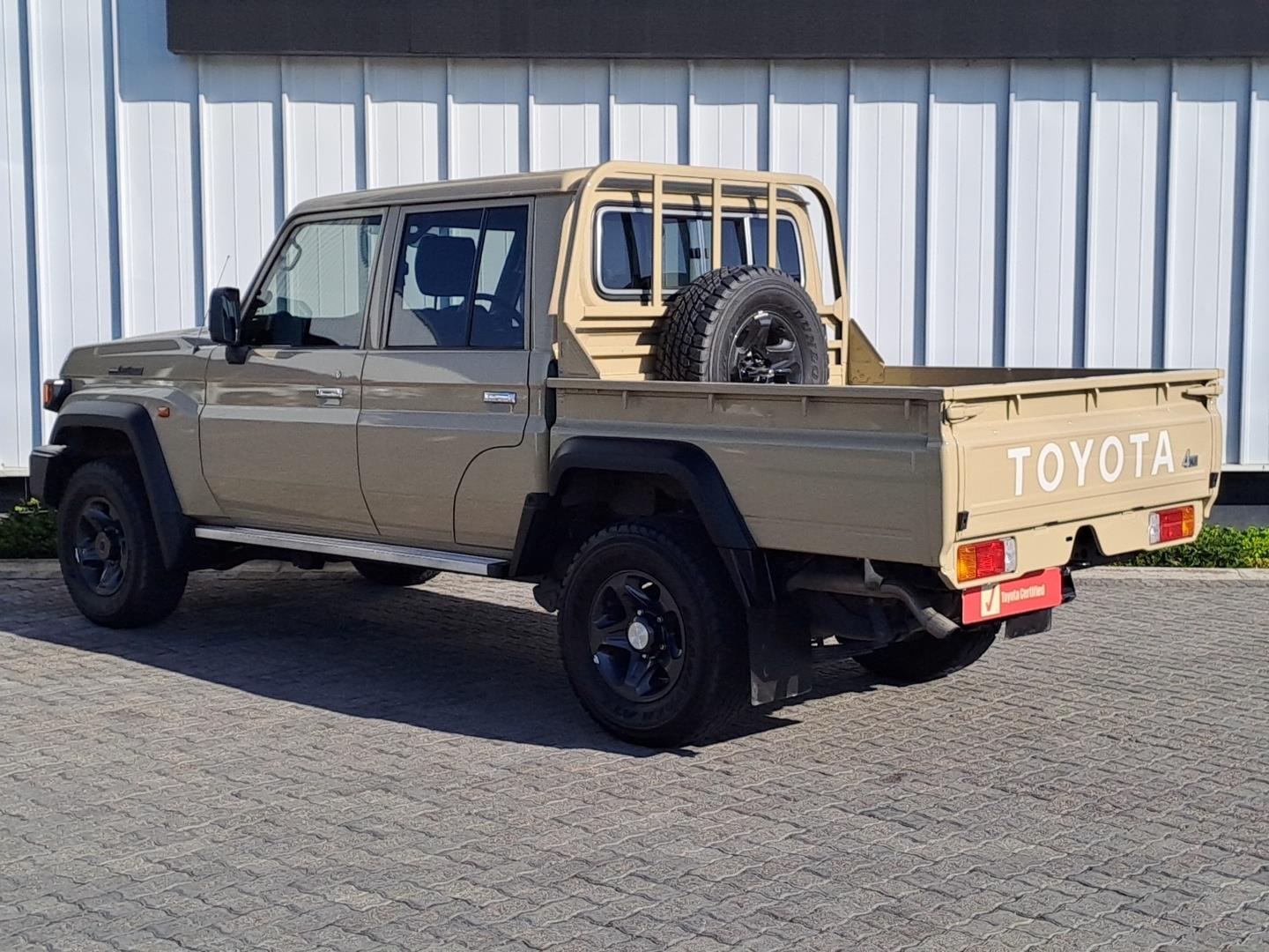 Toyota Land Cruiser 79 2.8GD-6 Double Cab Rola Toyota Somerset West Used