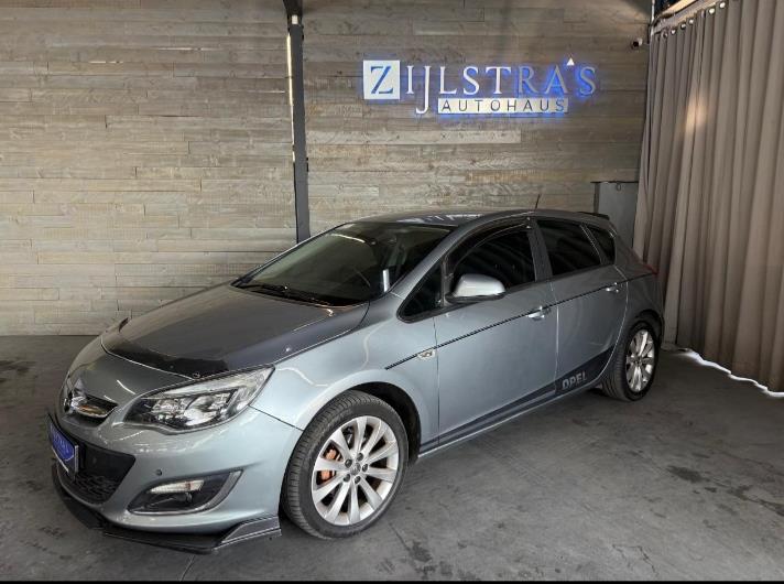 Opel Astra Hatch 1.4 Turbo Enjoy Zijlstras Autohaus