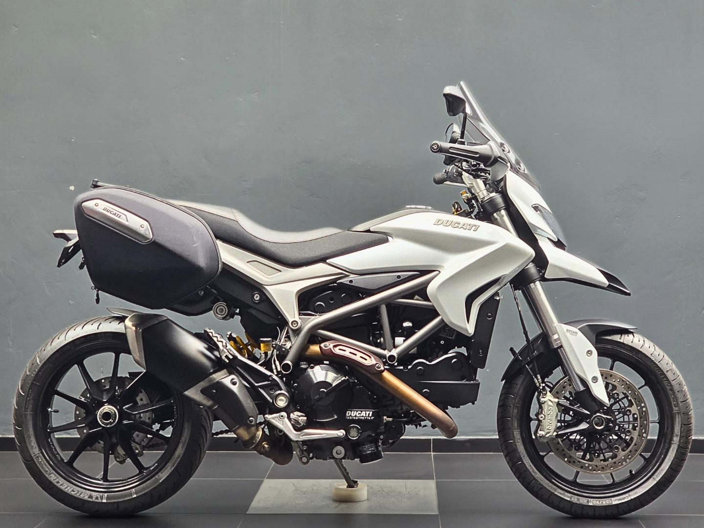 Ducati HyperStrada 821 Safety Pack Bikeshop Boksburg