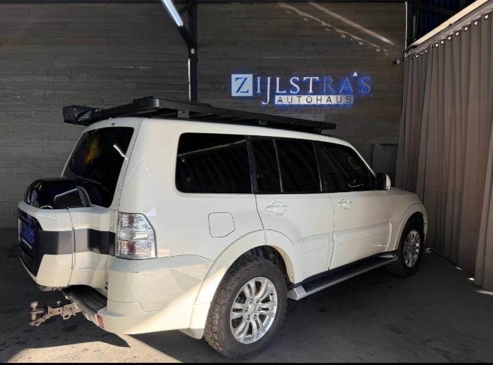 Mitsubishi Pajero 5-Door 3.2DI-D GLS Exceed Zijlstras Autohaus