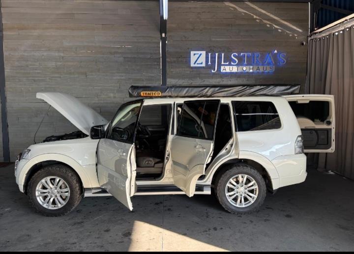 Mitsubishi Pajero 5-Door 3.2DI-D GLS Exceed Zijlstras Autohaus