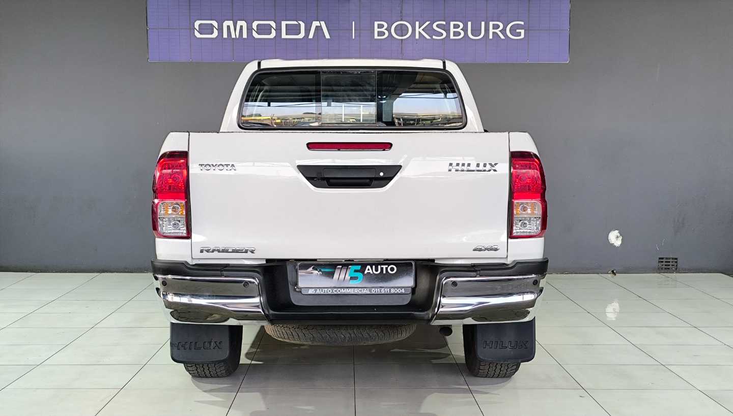 Toyota Hilux 2.4GD-6 Double Cab 4x4 Raider X Auto M5 Auto Commercial